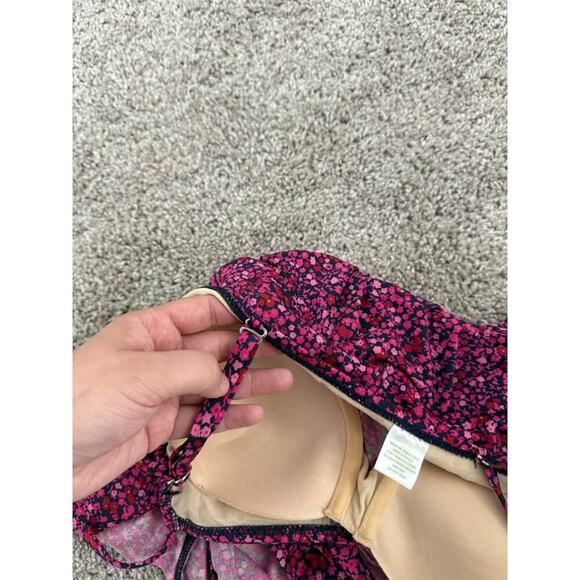 Garnet Hill Women’s Dainty‎ Floral Modest Slimming One Piece Sz 4 - Picture 4 of 7